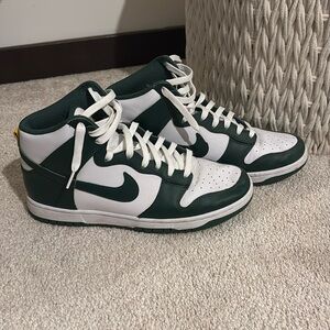 Nike Dunk Highs